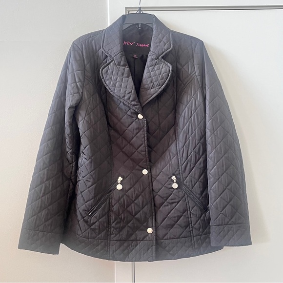 Betsey Johnson Jackets & Blazers - Betsey Johnson Short Black Quilted Trench Coat